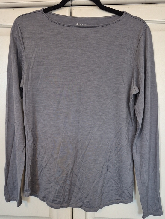 Cloudveil Tops - Cloudveil Women's Long-Sleeve Crewneck Tee - Gray